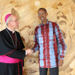 The Nuncio Apostolic Mgr. Ivo Scapolo bids farewell to President Kagame- Kigali, 22 August 2011