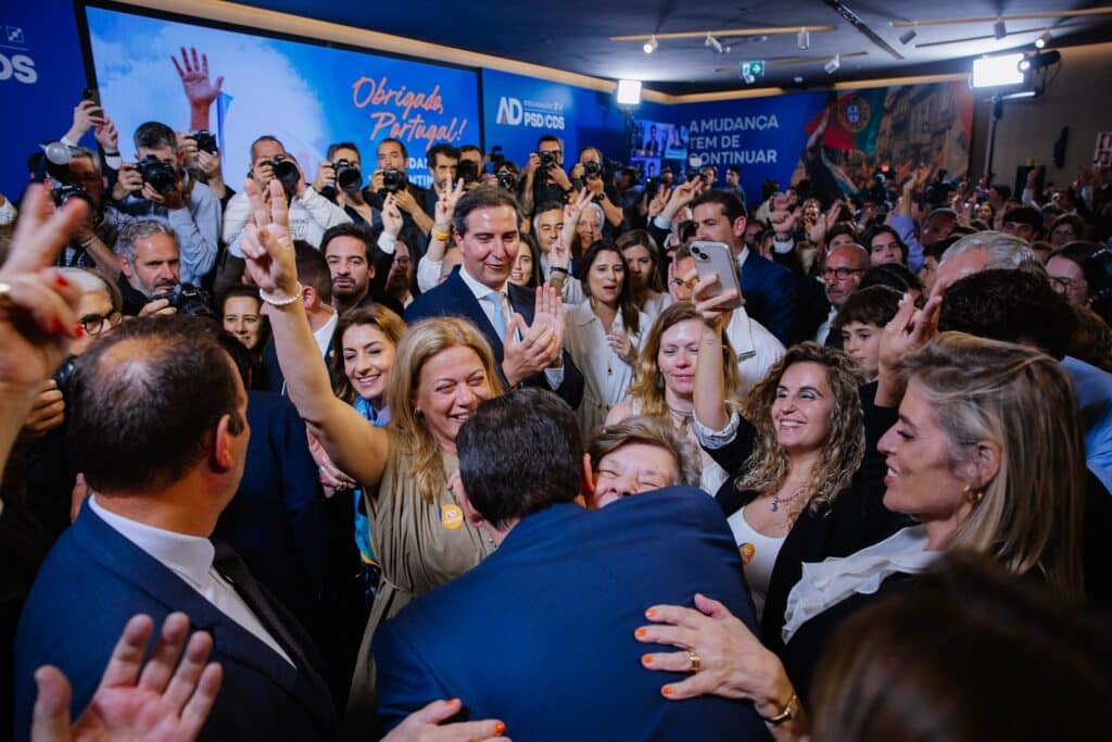 Aliança Democrática festeja vitória